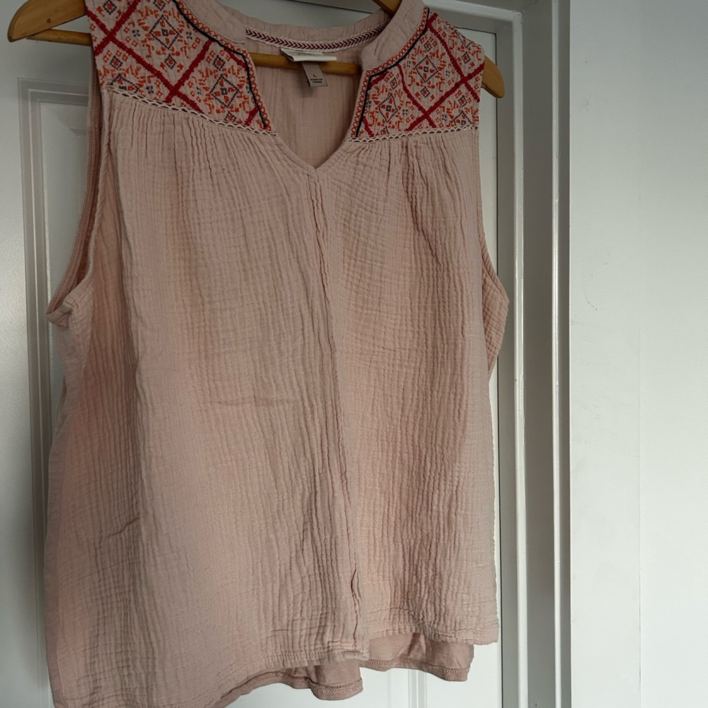 Embroidered Pink Sleeveless Top